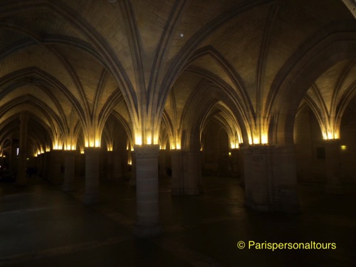 Conciergerie-main-room.jpg