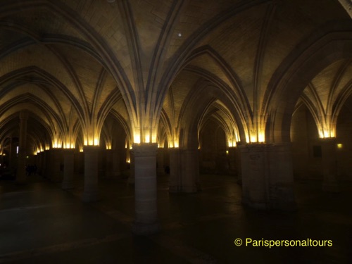 Conciergerie-main-room.jpg