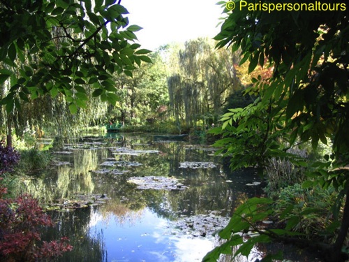 Pond-in-vegetal-frame@Giverny1.jpg