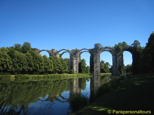 Maintenon-aqueduct.JPG