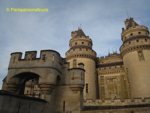 Pierrefonds-entrance2.jpg